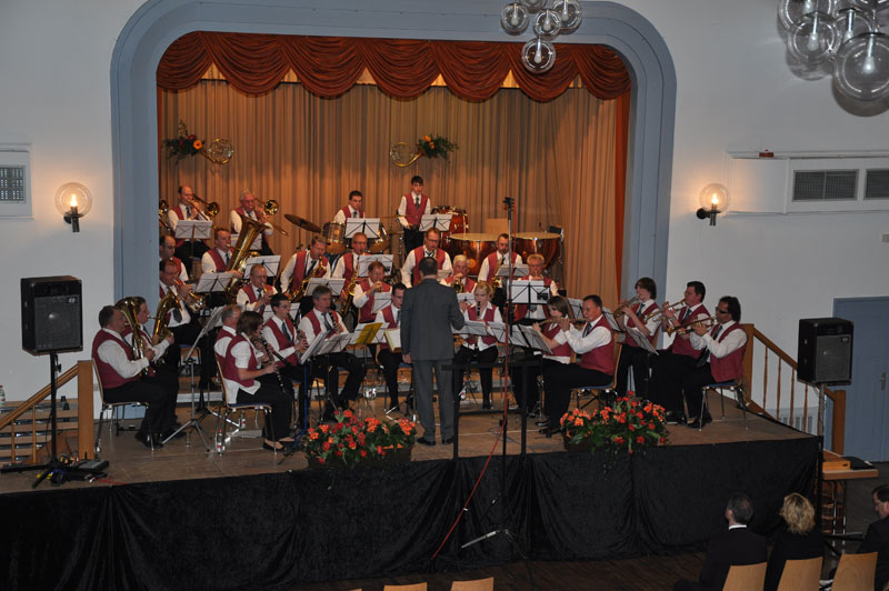 2010-04-17 18-59-15 Konzert