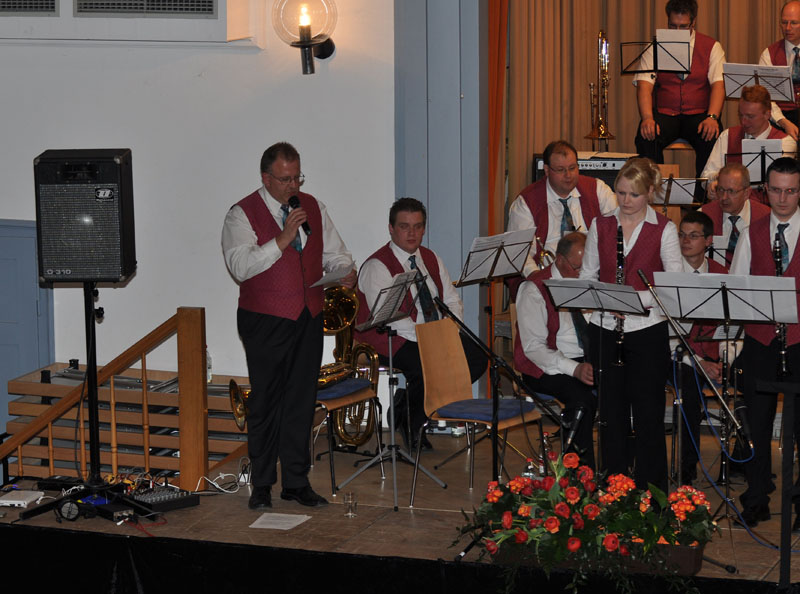 2010-04-17 19-54-27 Konzert